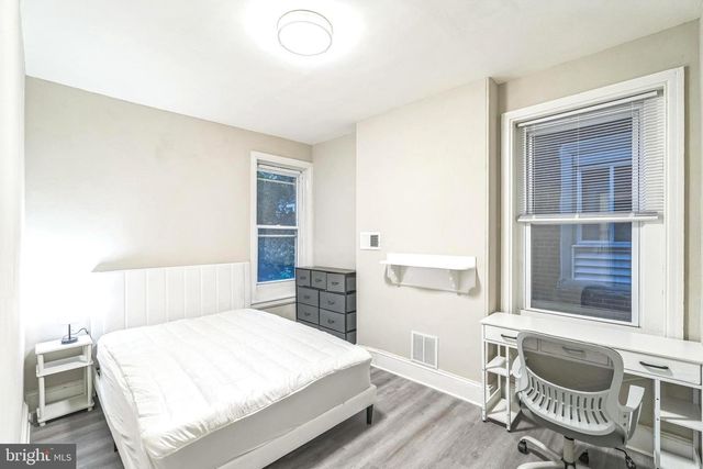 4325 ASPEN ST, Philadelphia, PA 19104