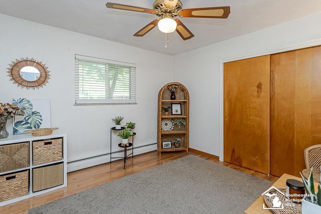 9804 Pamela Street, Temperance, MI 48182