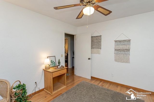 9804 Pamela Street, Temperance, MI 48182