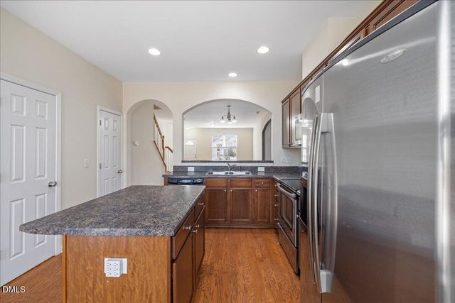 3004 Berkeley Springs Place, Raleigh, NC 27616