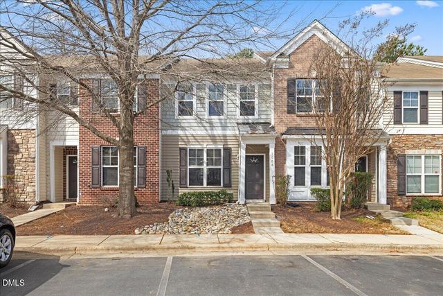 3004 Berkeley Springs Place, Raleigh, NC 27616