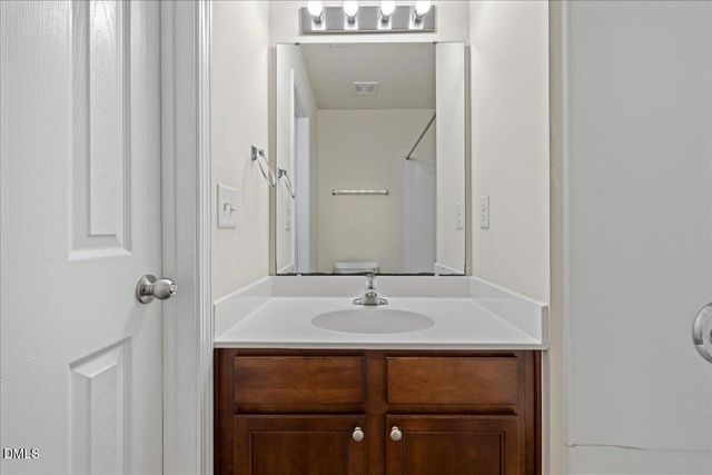 3004 Berkeley Springs Place, Raleigh, NC 27616