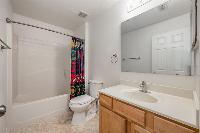100 MONTEREY OAKS DRIVE, Sanford, FL 32771