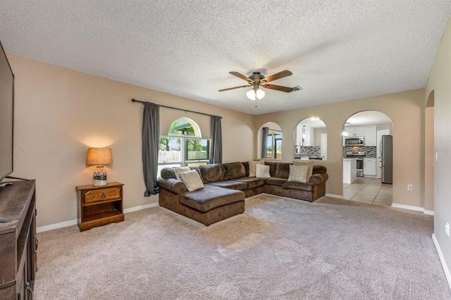 100 MONTEREY OAKS DRIVE, Sanford, FL 32771