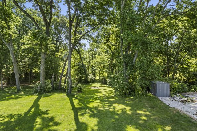 47 Woodbriar Court, Nicholasville, KY 40356