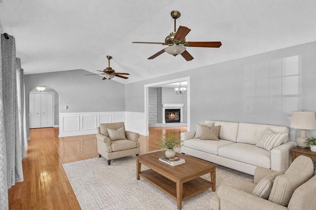 47 Woodbriar Court, Nicholasville, KY 40356