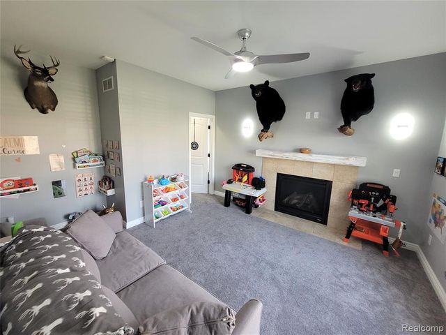 22434 Lange Street, Saint Clair Shores, MI 48080