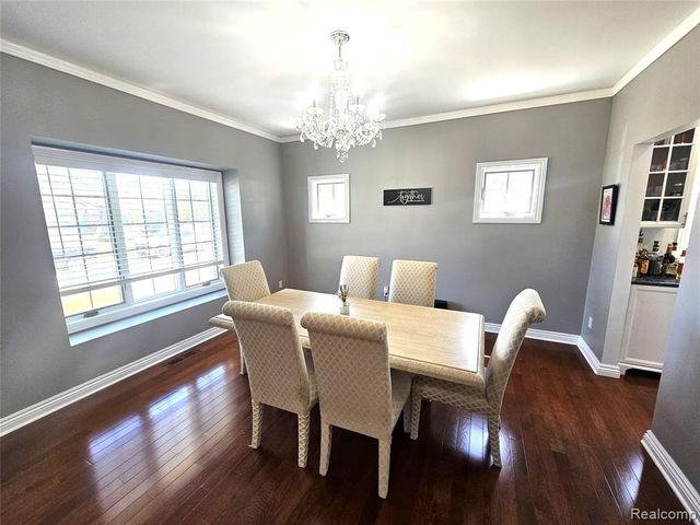 22434 Lange Street, Saint Clair Shores, MI 48080