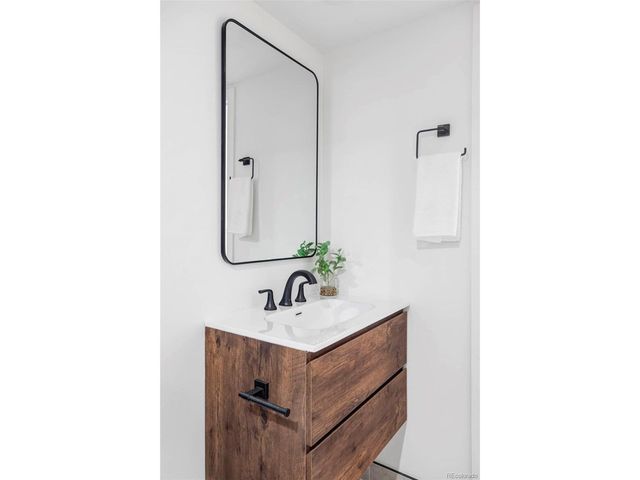 5798 S Galena St, Greenwood Village, CO 80111