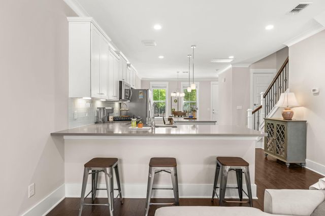 242 Oak Park Street, Summerville, SC 29483