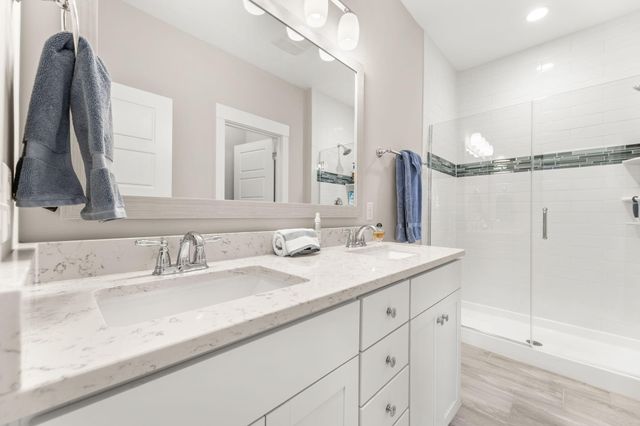 242 Oak Park Street, Summerville, SC 29483