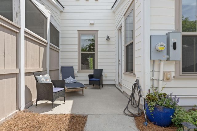 242 Oak Park Street, Summerville, SC 29483