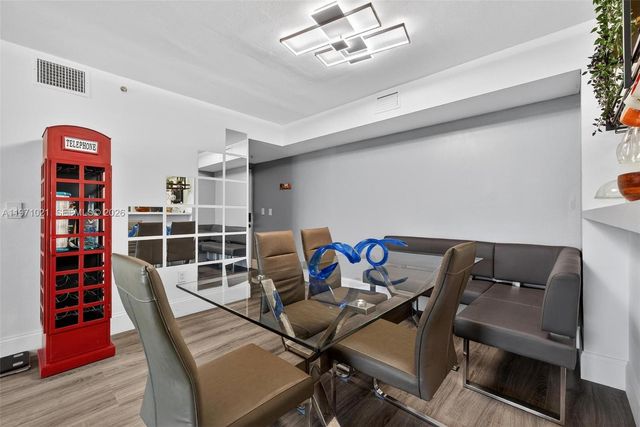 2133 Renaissance Blvd 203, Miramar, FL 33025