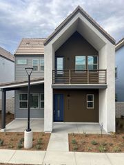 27346 Creekwood Lane, Valencia, CA 91381