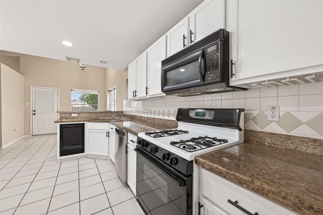 23035 Canal Road, Richmond, TX 77406