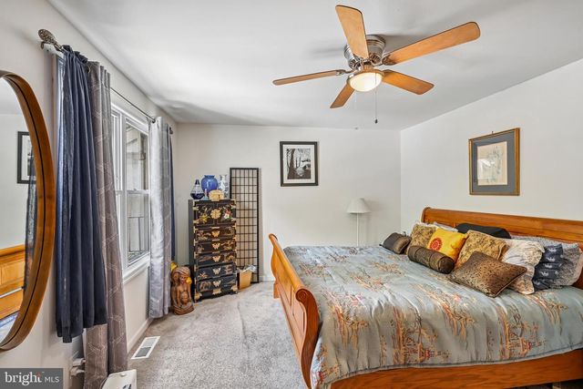 507 JAEGER CT, Sicklerville, NJ 08081