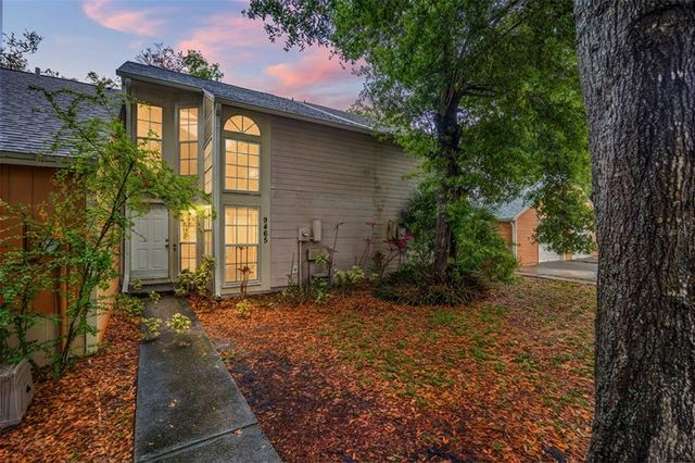 9465 FOREST HILLS CIRCLE, Tampa, FL 33612