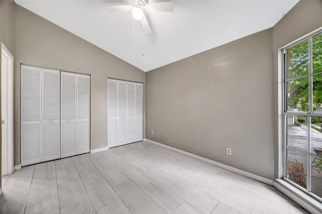 9465 FOREST HILLS CIRCLE, Tampa, FL 33612