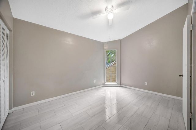 9465 FOREST HILLS CIRCLE, Tampa, FL 33612