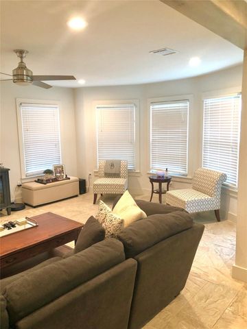 4715 Laurel Street, Bellaire, TX 77401