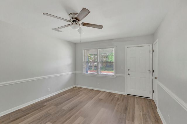 1746 E Avalon Circle, Charleston, SC 29407