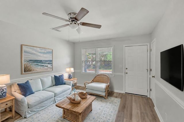 1746 E Avalon Circle, Charleston, SC 29407