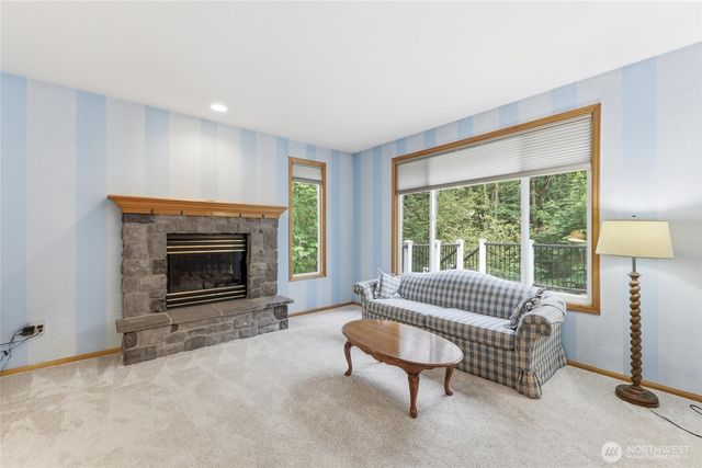 27630 NE Quail Creek Dr, Redmond, WA 98053