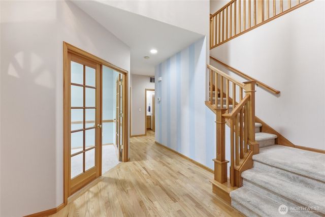 27630 NE Quail Creek Dr, Redmond, WA 98053