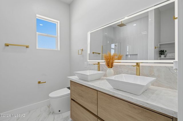 7310 S Victor Drive, Tucson, AZ 85757