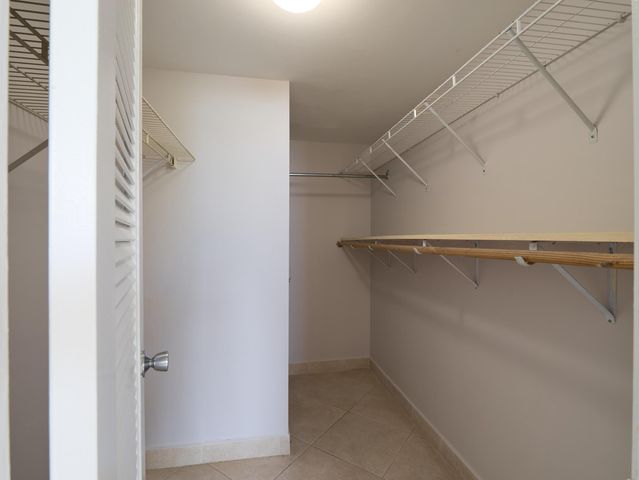 104 Paradise Harbour Boulevard 402, North Palm Beach, FL 33408
