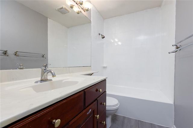 8608 Kentucky Avenue, Raytown, MO 64138