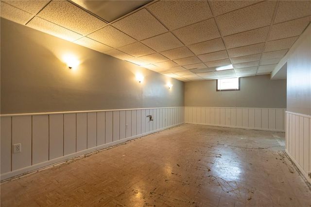 8608 Kentucky Avenue, Raytown, MO 64138