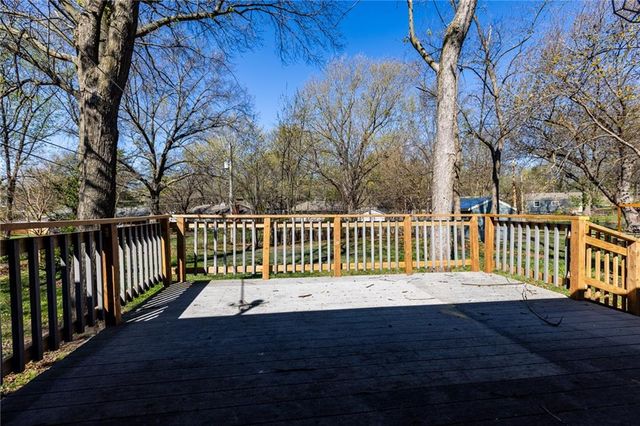 8608 Kentucky Avenue, Raytown, MO 64138