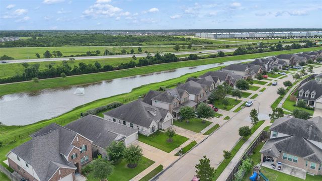 2643 Dry Creek Drive, Missouri City, TX 77459
