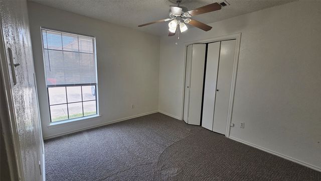 3028 N Bell Avenue, Denton, TX 76209