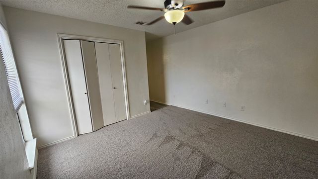 3028 N Bell Avenue, Denton, TX 76209