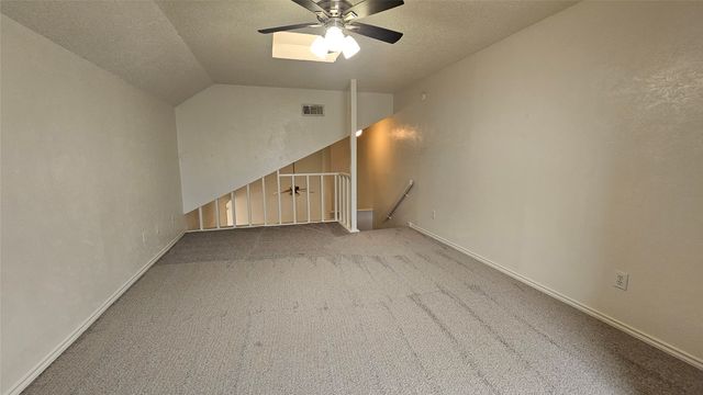 3028 N Bell Avenue, Denton, TX 76209