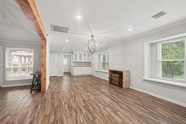10819 Jaycreek Drive, Houston, TX 77070