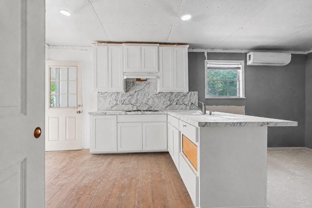 10819 Jaycreek Drive, Houston, TX 77070