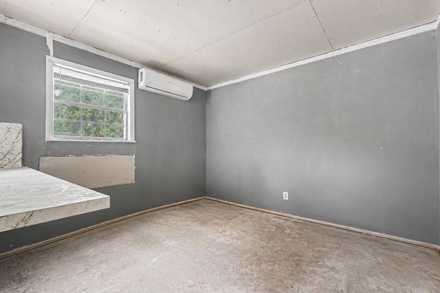 10819 Jaycreek Drive, Houston, TX 77070