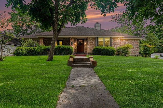 10819 Jaycreek Drive, Houston, TX 77070