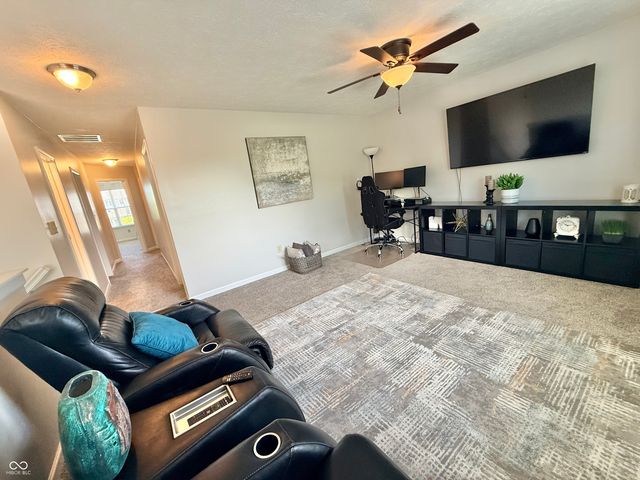 11637 Half Mile Drive, Indianapolis, IN 46235