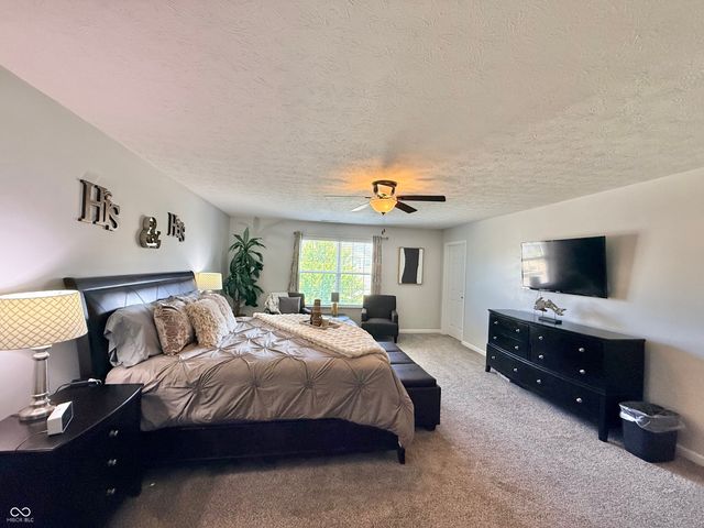11637 Half Mile Drive, Indianapolis, IN 46235
