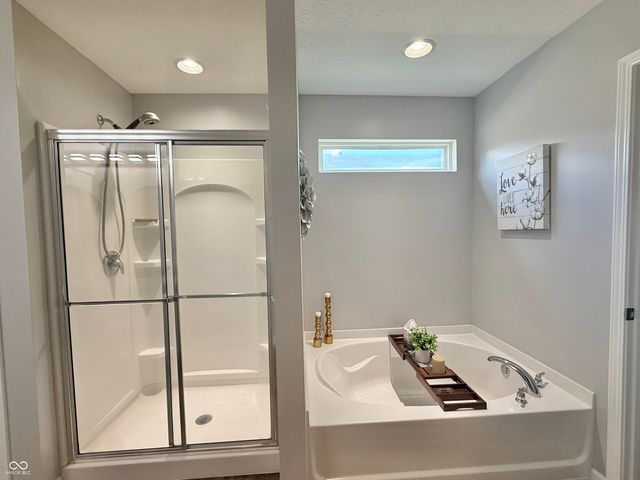 11637 Half Mile Drive, Indianapolis, IN 46235