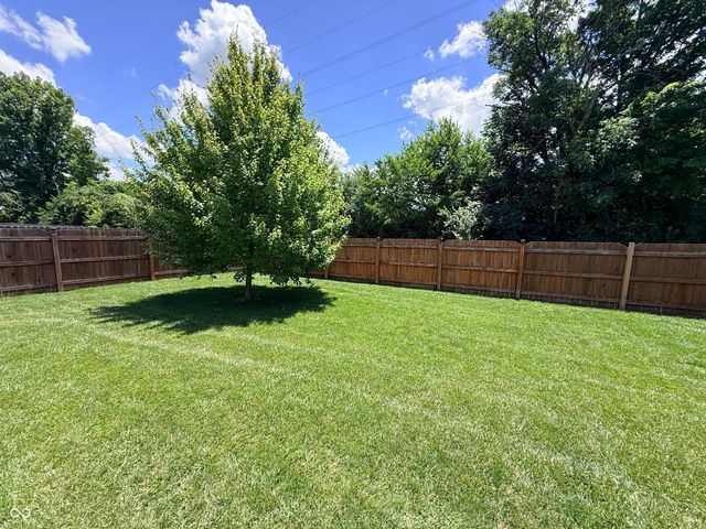 11637 Half Mile Drive, Indianapolis, IN 46235