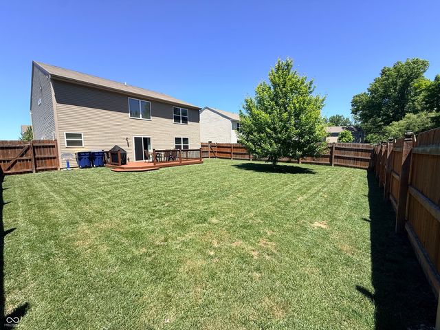 11637 Half Mile Drive, Indianapolis, IN 46235