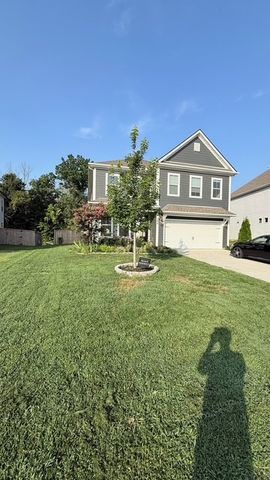 266 Cornice Dr, La Vergne, TN 37086