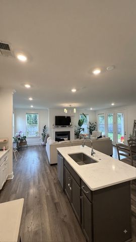 266 Cornice Dr, La Vergne, TN 37086