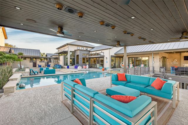 116 Wennmohs PL, Horseshoe Bay, TX 78657