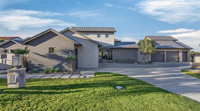 116 Wennmohs PL, Horseshoe Bay, TX 78657